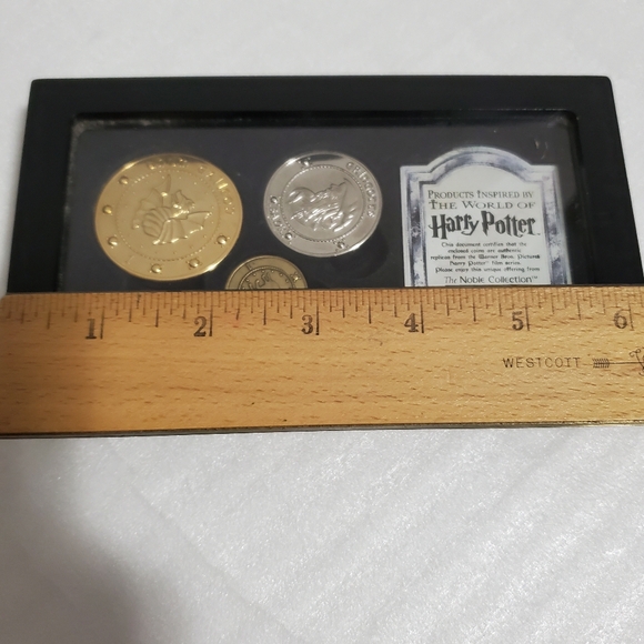 Harry Potter Gringotts Bank Coins - Picture 7 of 12